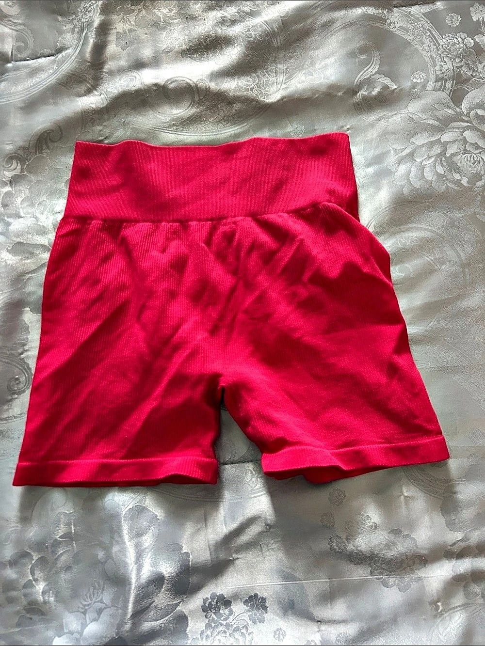 Gymshark Vital Seamless Shorts red
